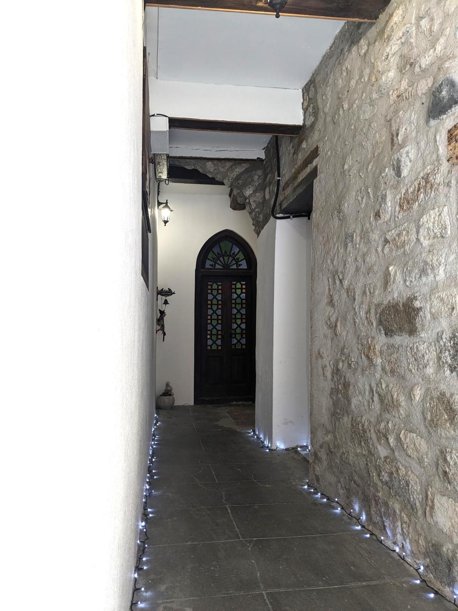 Le Saint Jean Cosy Et Confort Villefranche-de-Conflent Exterior foto